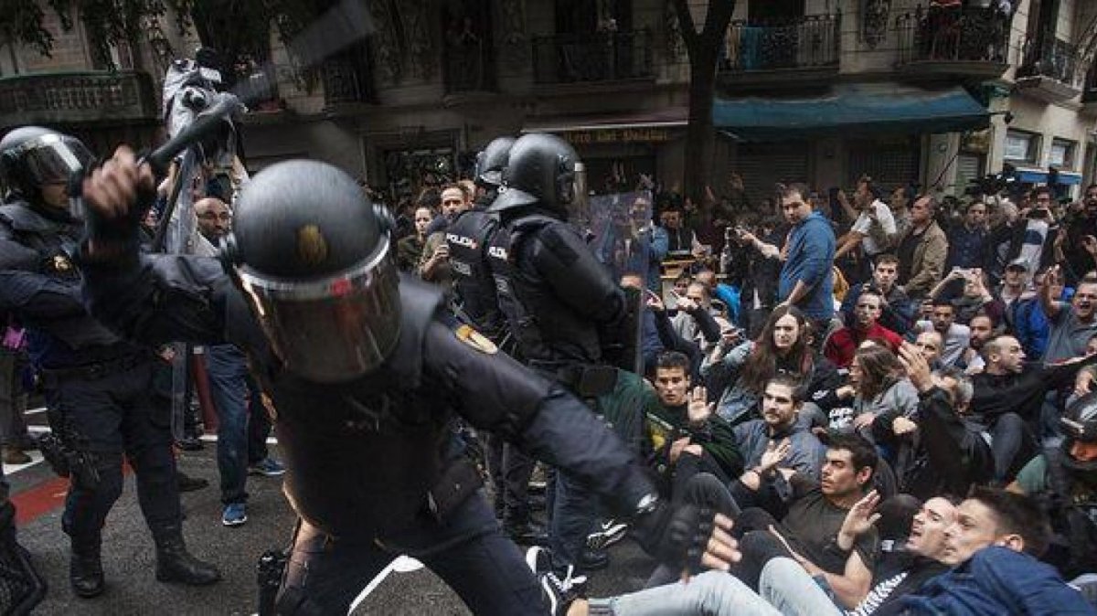 Càrregues policials referèndum 1-O